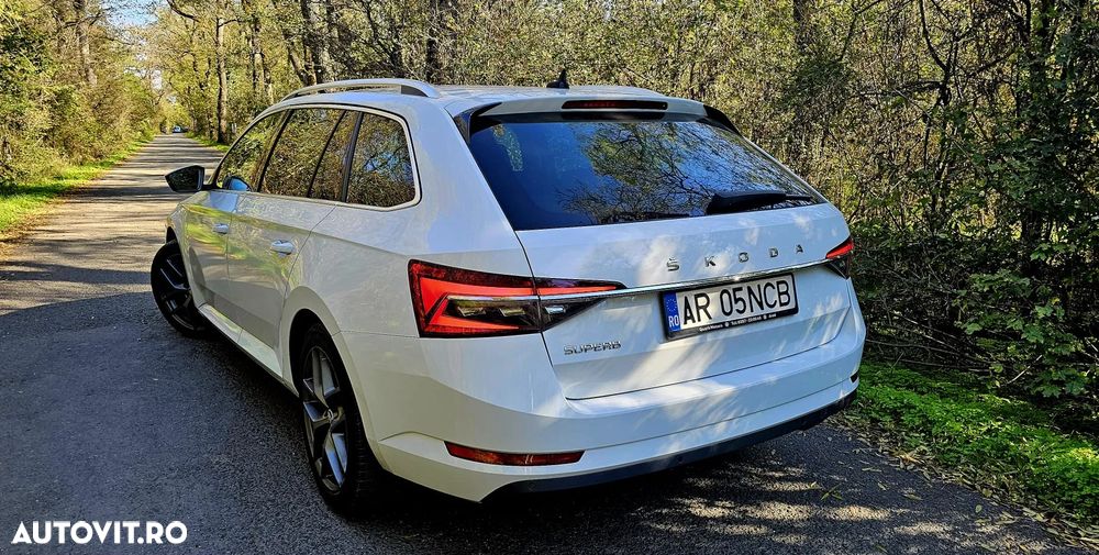Skoda Superb 2.0 TDI DSG Ambition - 3