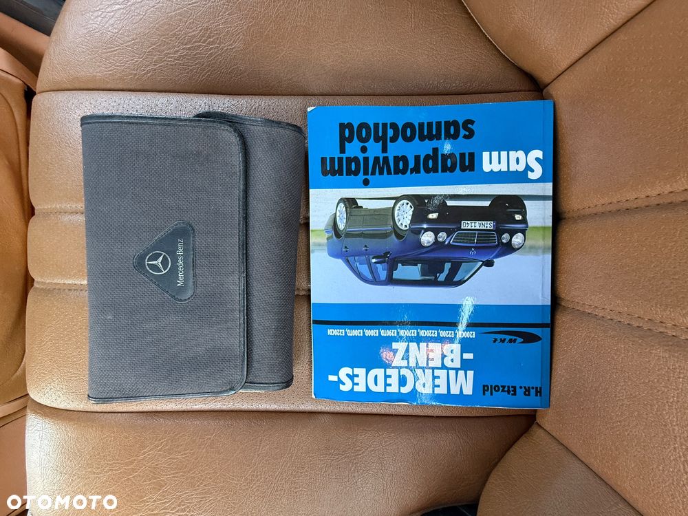 Mercedes-Benz Klasa E - 14