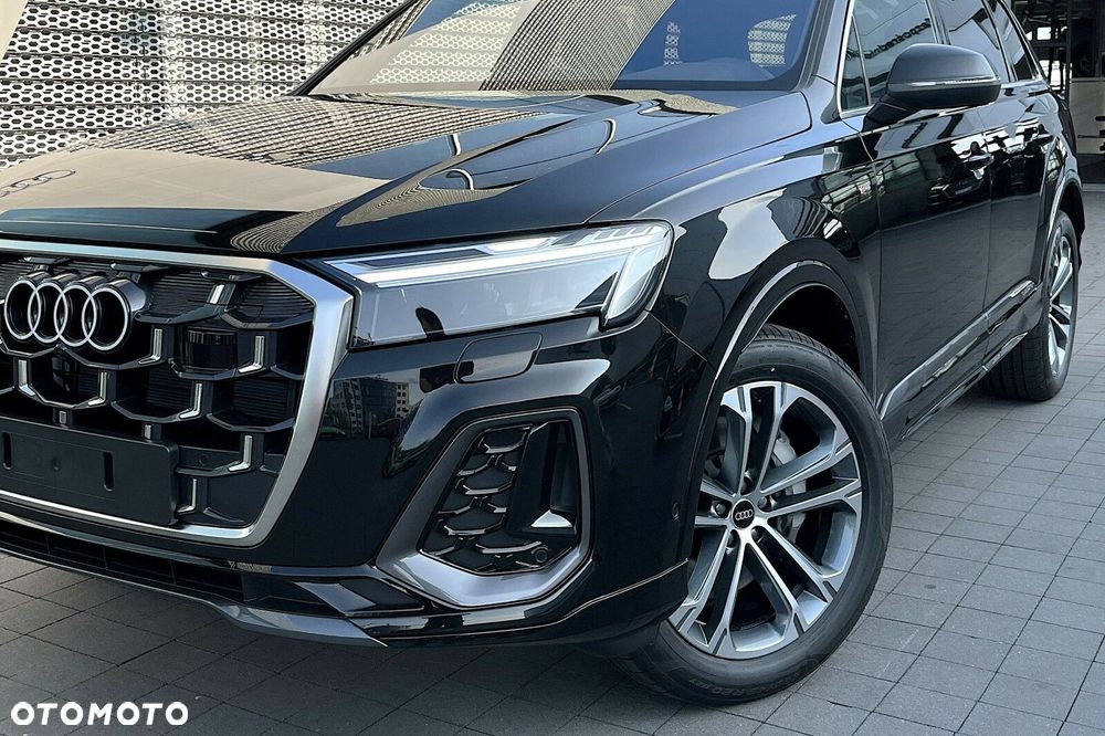 Audi Q7 - 12