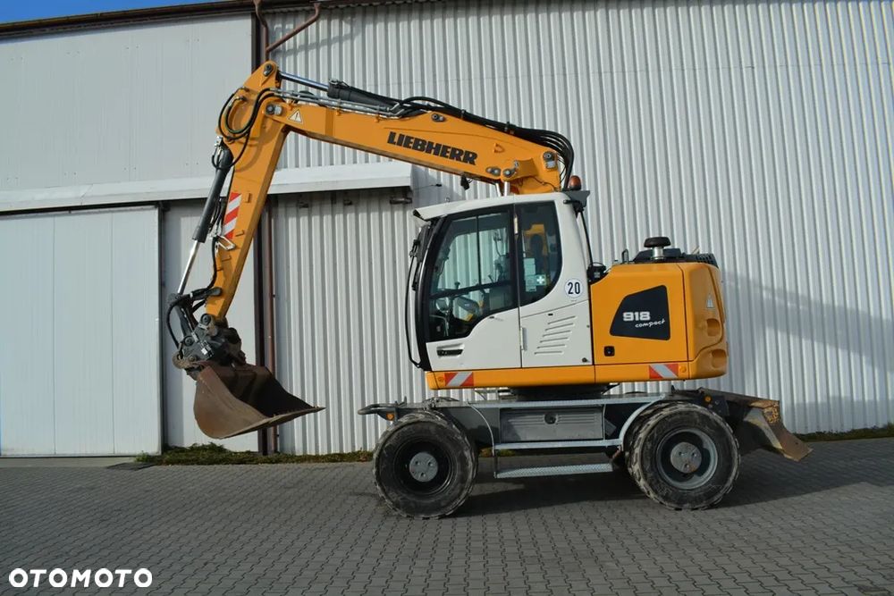 Liebherr A 918 Compact - 11