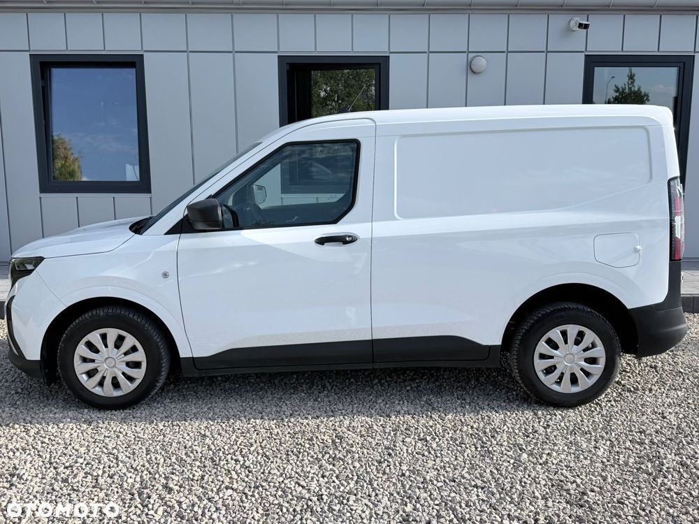 Ford Transit Courier - 2