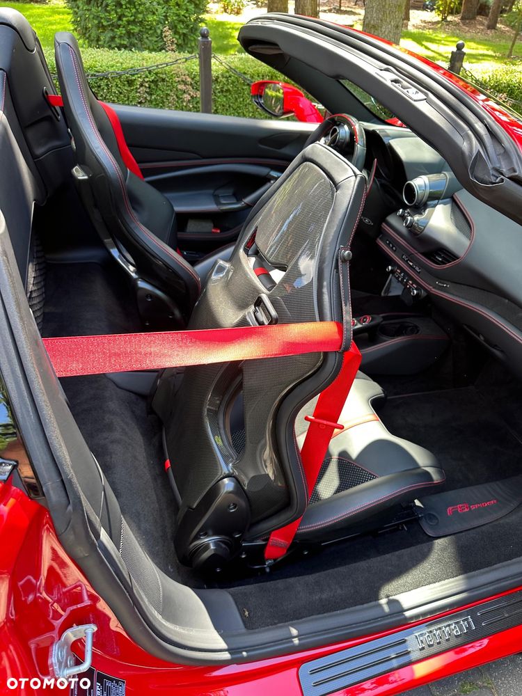 Ferrari F8 Spider Standard - 8