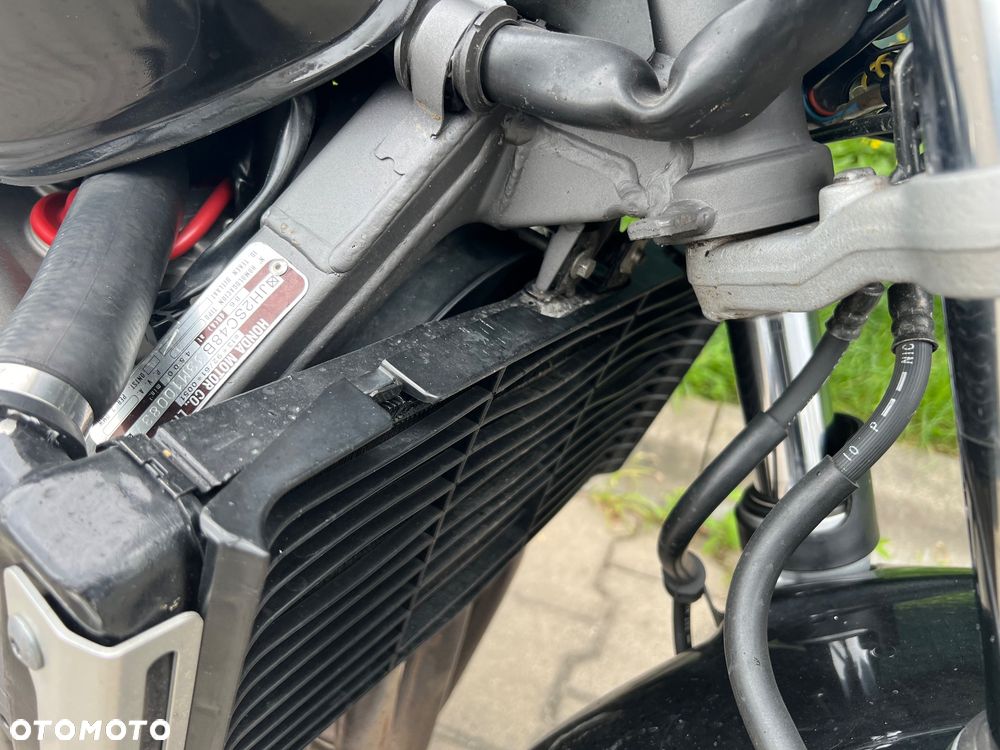 Honda Hornet - 15