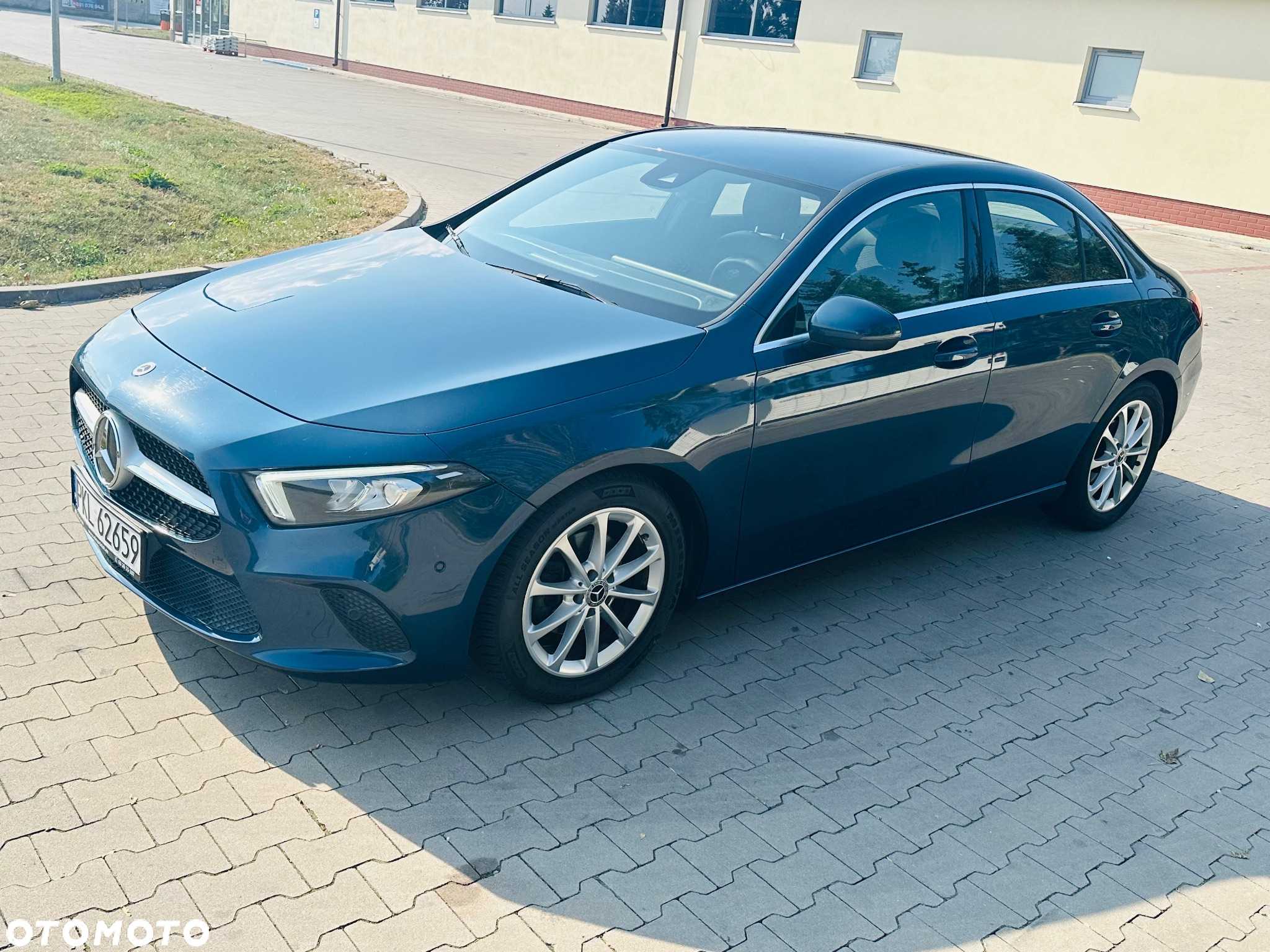 Mercedes-Benz Klasa A 180 d 7G-DCT - 12
