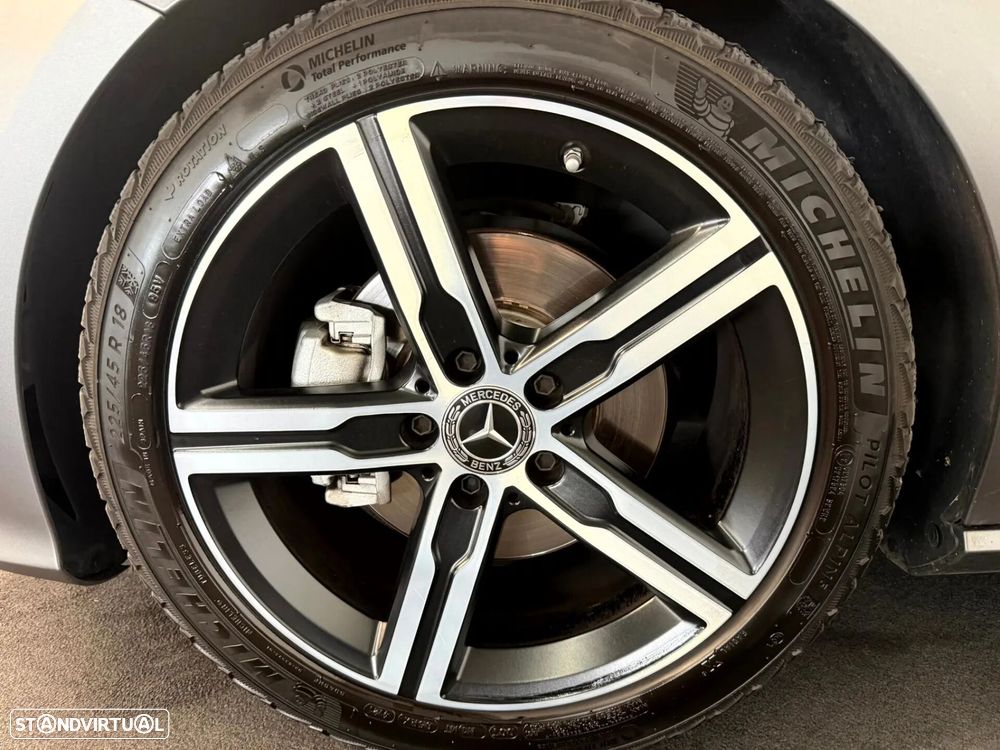 Mercedes-Benz CLA 200 d Shooting Brake Progressive Aut. - 5