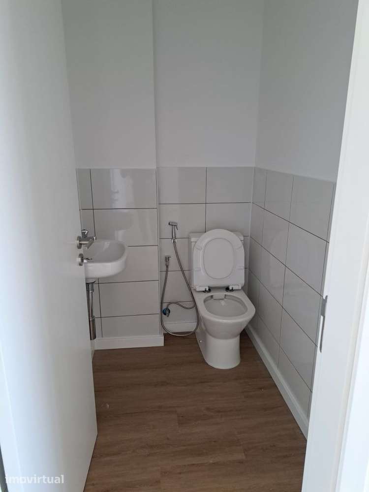 Apartamento T3 com Ar Condicionado em Guimarães - Grande imagem: 5/14