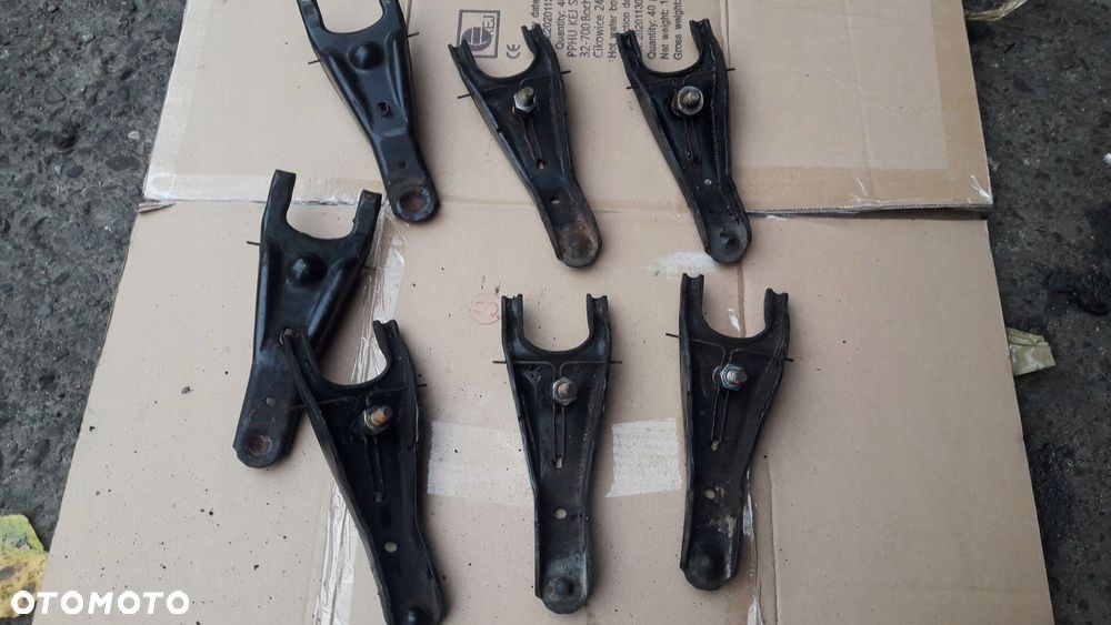 Mazda 323 f Premacy 626 2.0 TD Ditd MPV 6 2.0 citd łapa sprzęgła widełki - 2