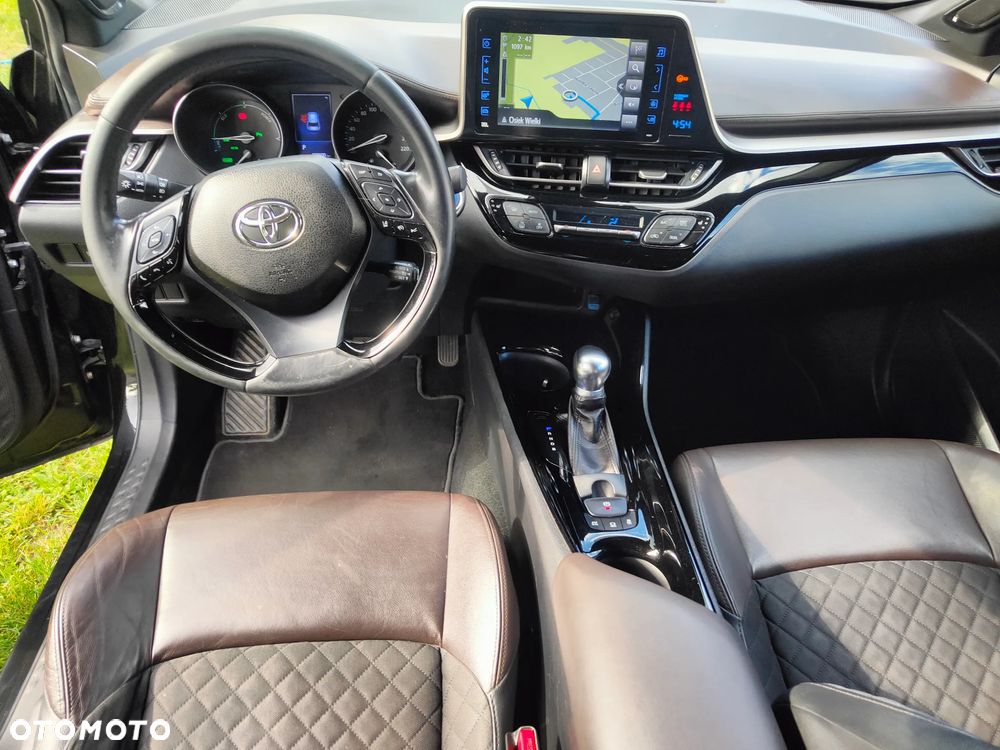 Toyota C-HR Business-Edition - 21