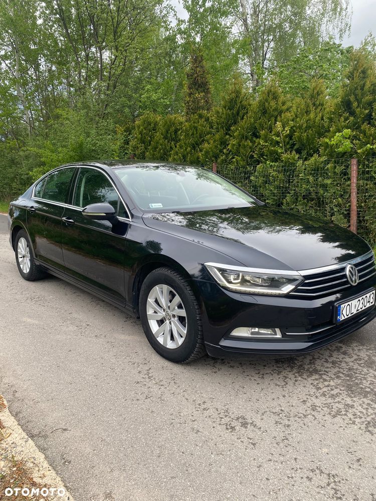 Volkswagen Passat 2.0 TDI BMT Comfortline DSG - 2