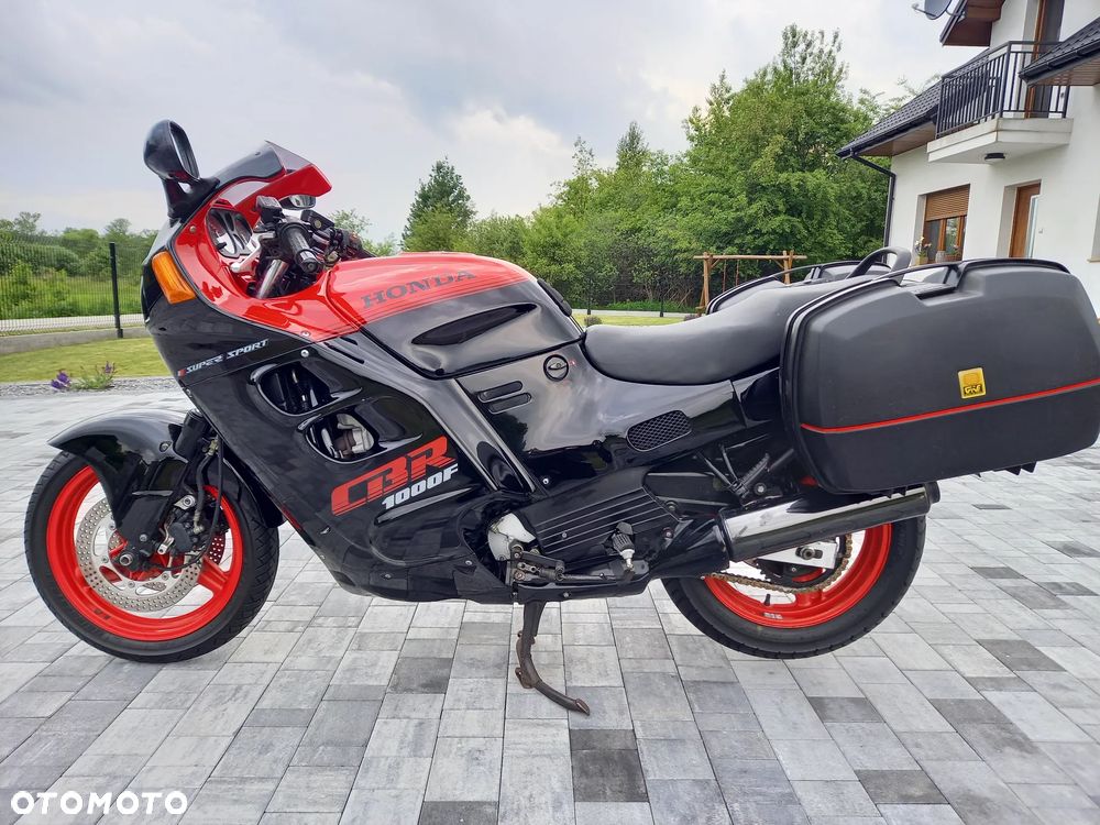 Honda CBR - 2
