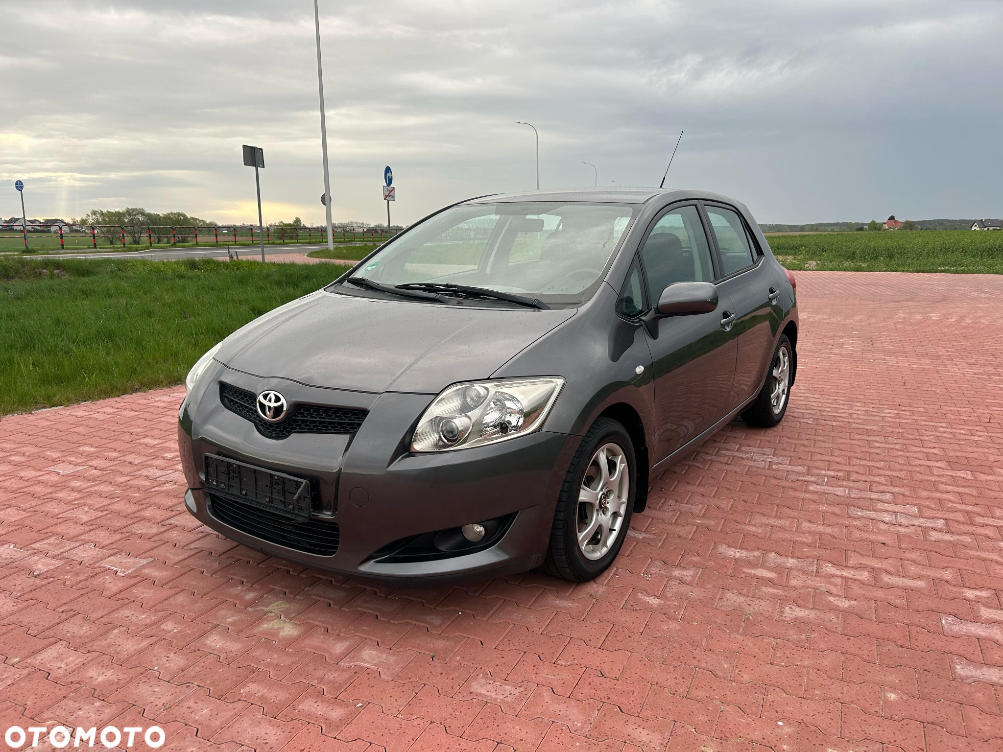 Toyota Auris - 5