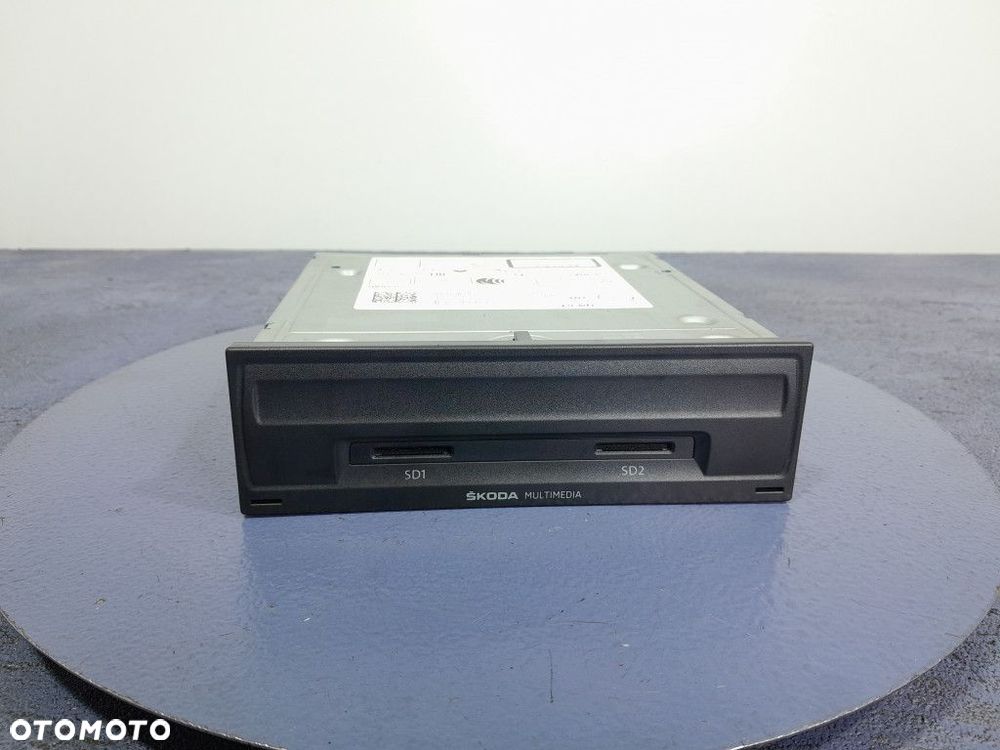 SKODA OCTAVIA III CZYTNIK KART SD MULTIMEDIA 5Q0035864B - 1