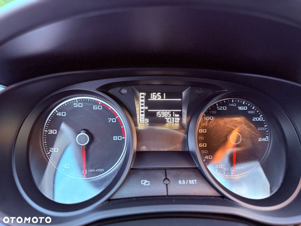 Seat Ibiza SC 1.4 16V Style - 12