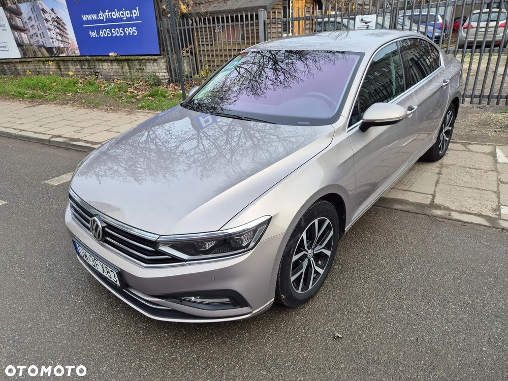 Volkswagen Passat 2.0 TSI Business DSG - 1