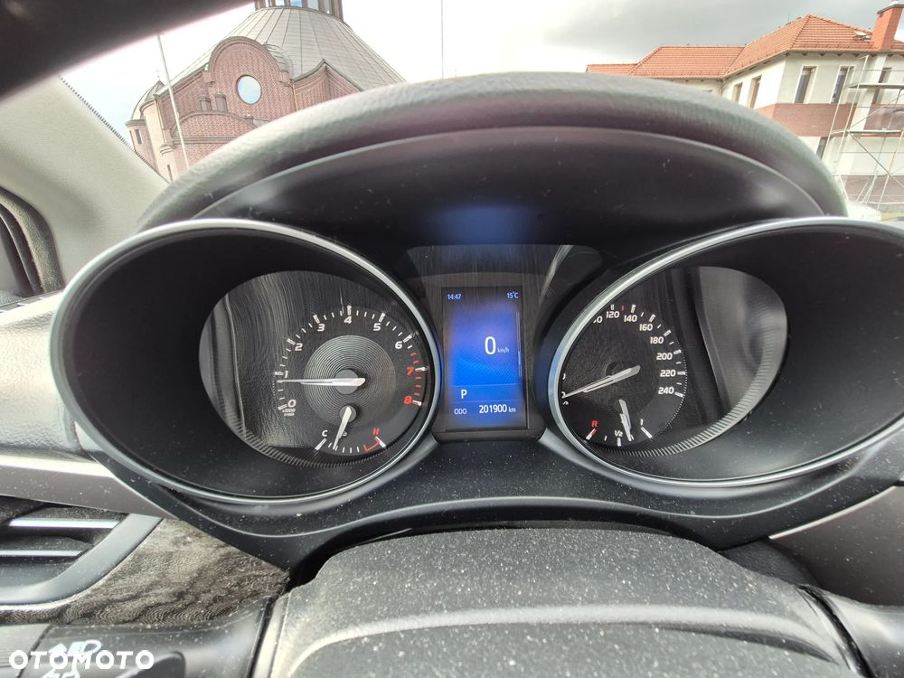 Toyota Avensis 2.0 Prestige MS - 9