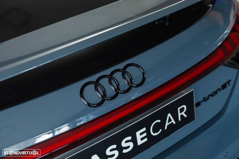 Audi RS e-tron GT quattro - 11