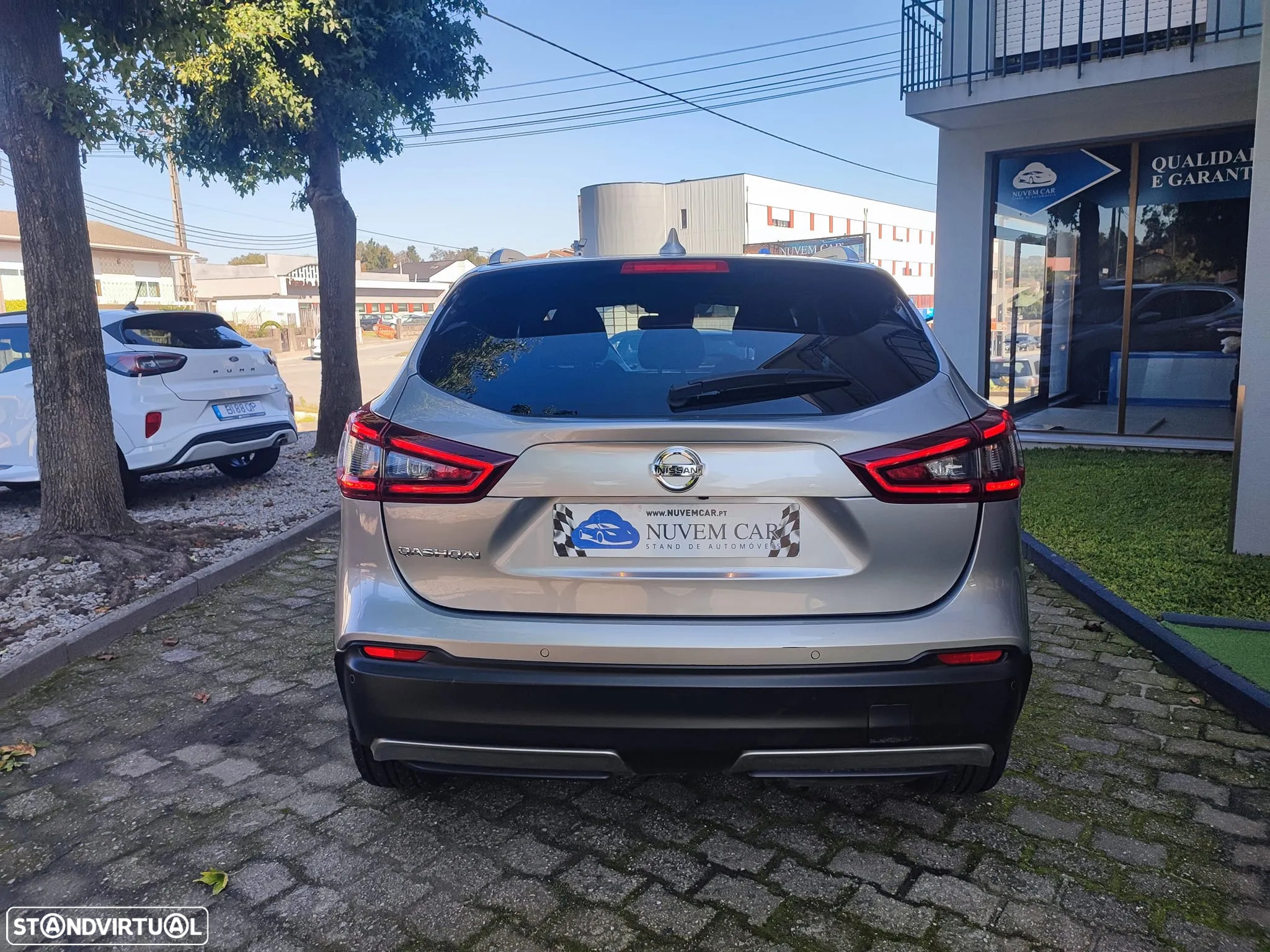 Nissan Qashqai 1.5 dCi N-Connecta J18+Led - 3