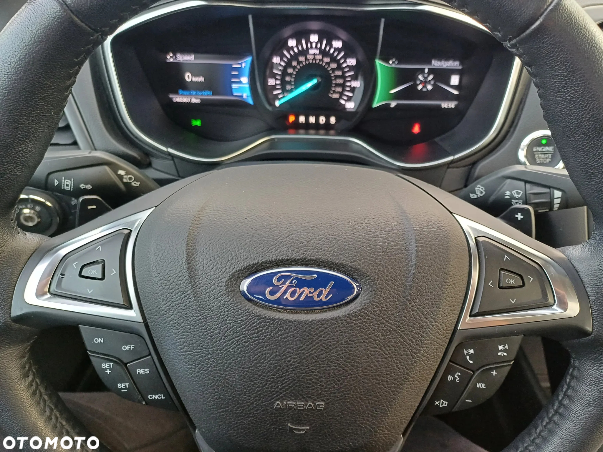 Ford Fusion 2.0 EcoBoost Titanium - 21