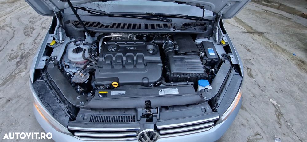 Volkswagen Touran 2.0 TDI SCR UNITED - 21