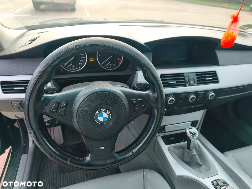 BMW Seria 5 - 8