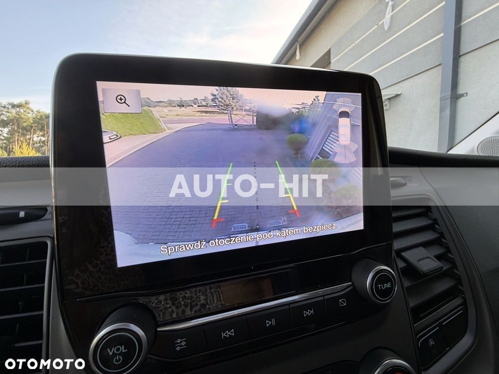 Ford Transit - 28