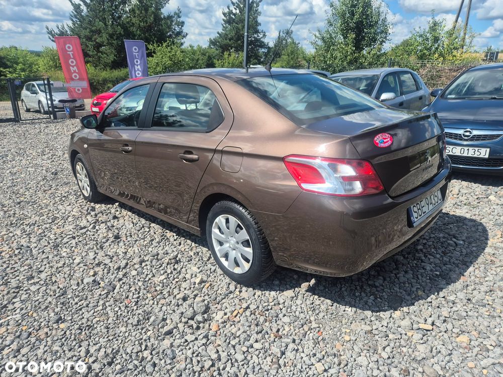 Peugeot 301 - 3