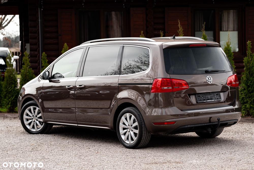 Volkswagen Sharan 2.0 TDI Highline DSG - 9