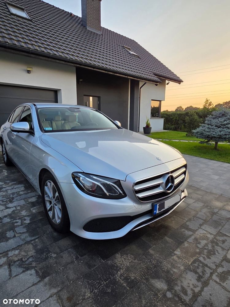 Mercedes-Benz Klasa E 220 d 9G-TRONIC - 6