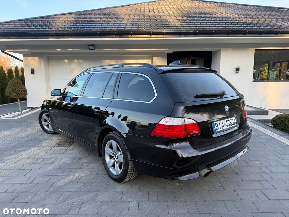 BMW Seria 5 520d - 4