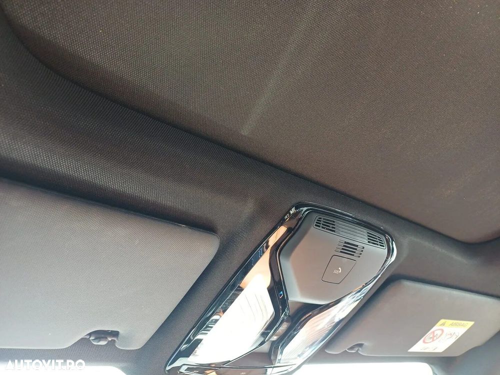 BMW Seria 3 320e AT PHEV - 28