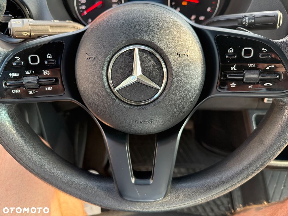 Mercedes-Benz Sprinter 319 L2h2 Brygadowka 6 osób 3.0 190 km Automat - 25