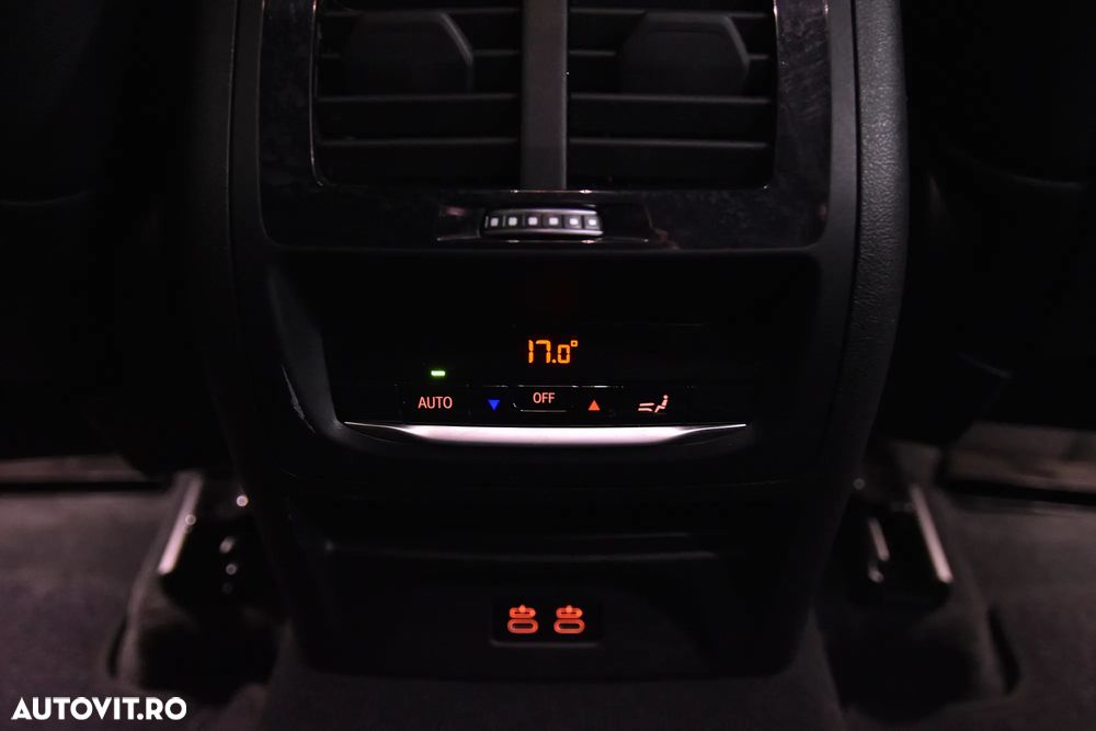 BMW X4 xDrive20i AT MHEV - 24