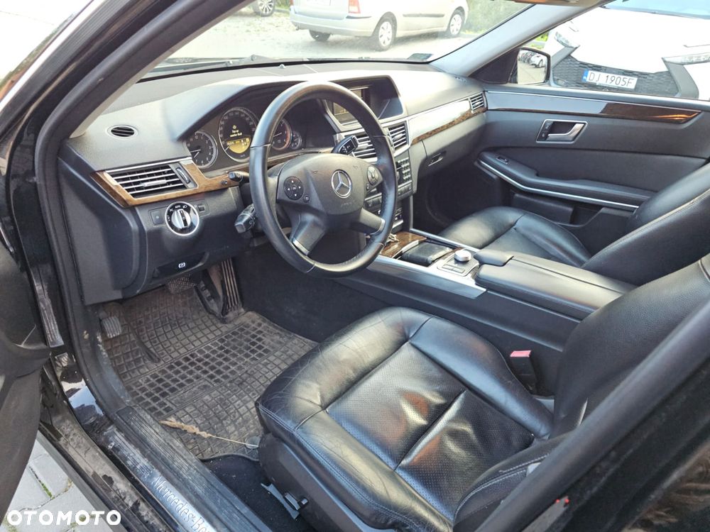 Mercedes-Benz Klasa E 250 CDI 4-Matic BlueEff Avantgarde - 7