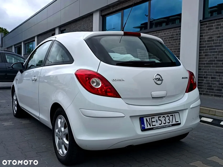 Opel Corsa 1.2 16V (ecoFLEX) Color Edition - 6