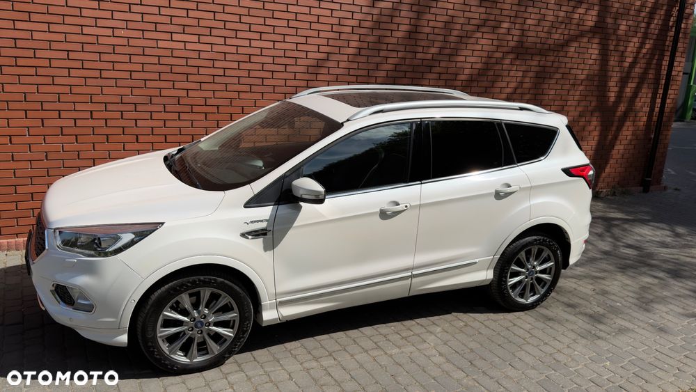 Ford Kuga Vignale 2.0 TDCi AWD - 38