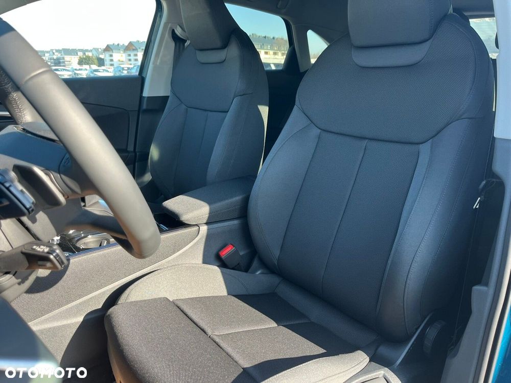 Audi Q3 Sportback - 11