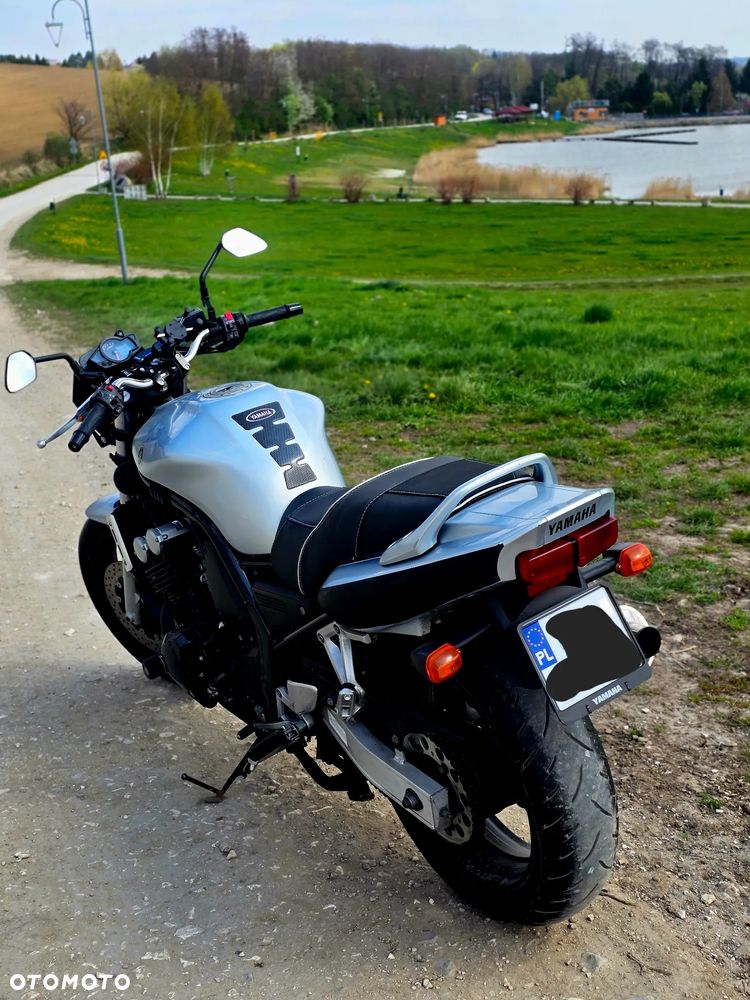 Yamaha FZ6 - 5