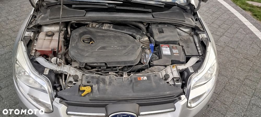 Ford Focus 1.6 EcoBoost Edition - 13