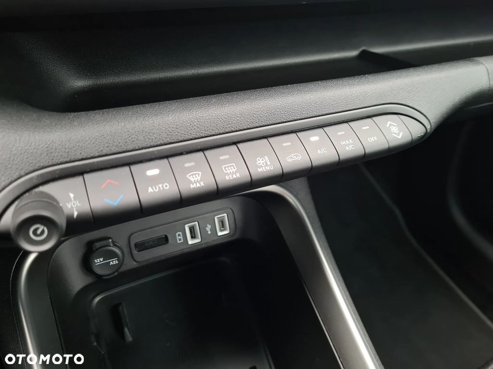 Jeep Avenger 1.2 GSE T3 Altitude FWD - 25