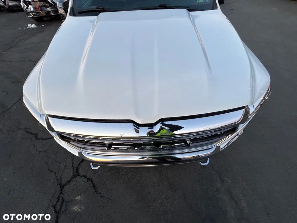 RAM 1500 Crew Cab Shortbed Limited - 12