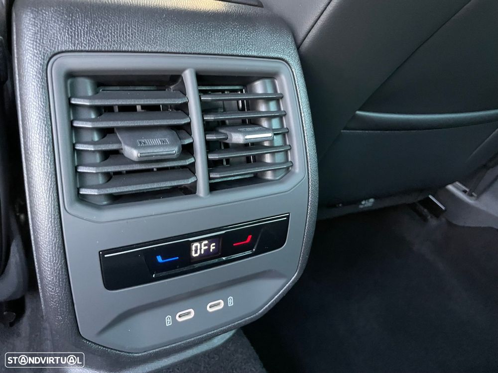Cupra Leon ST 1.4 e-Hybrid VZ DSG - 41