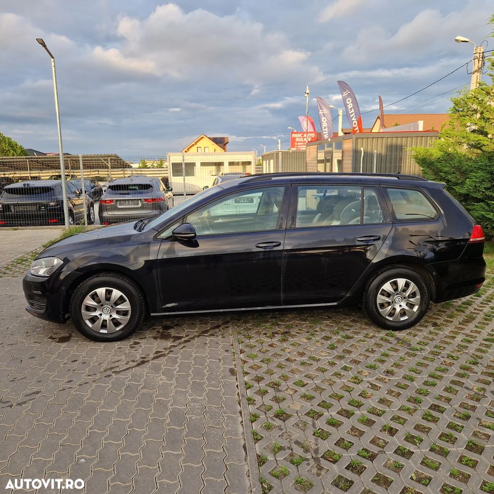 Volkswagen Golf 1.6 TDI BlueMotion Technology Comfortline - 4