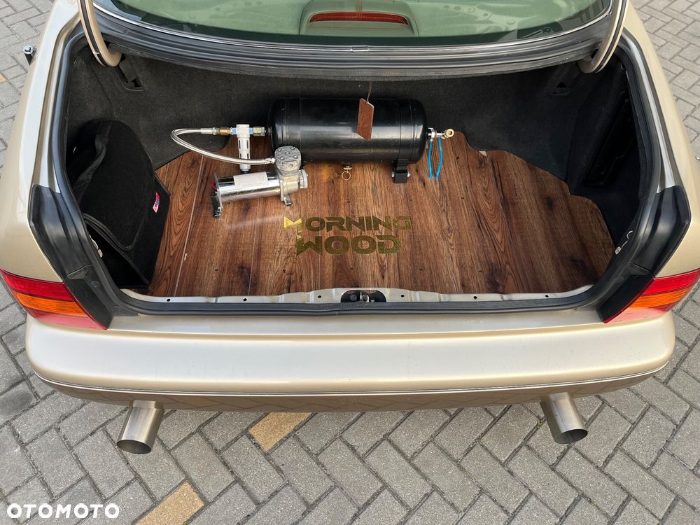 Lexus LS 400 - 6