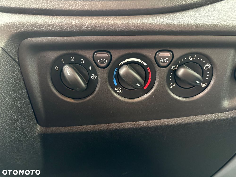 Ford Transit - 15