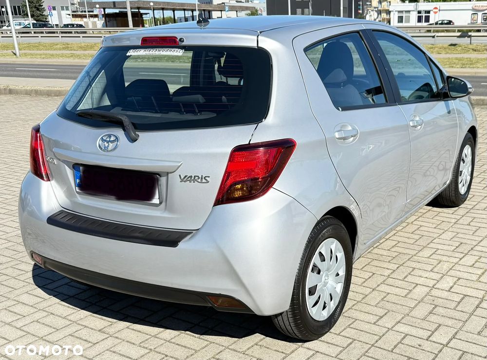 Toyota Yaris 1.33 Active MS EU6 - 4