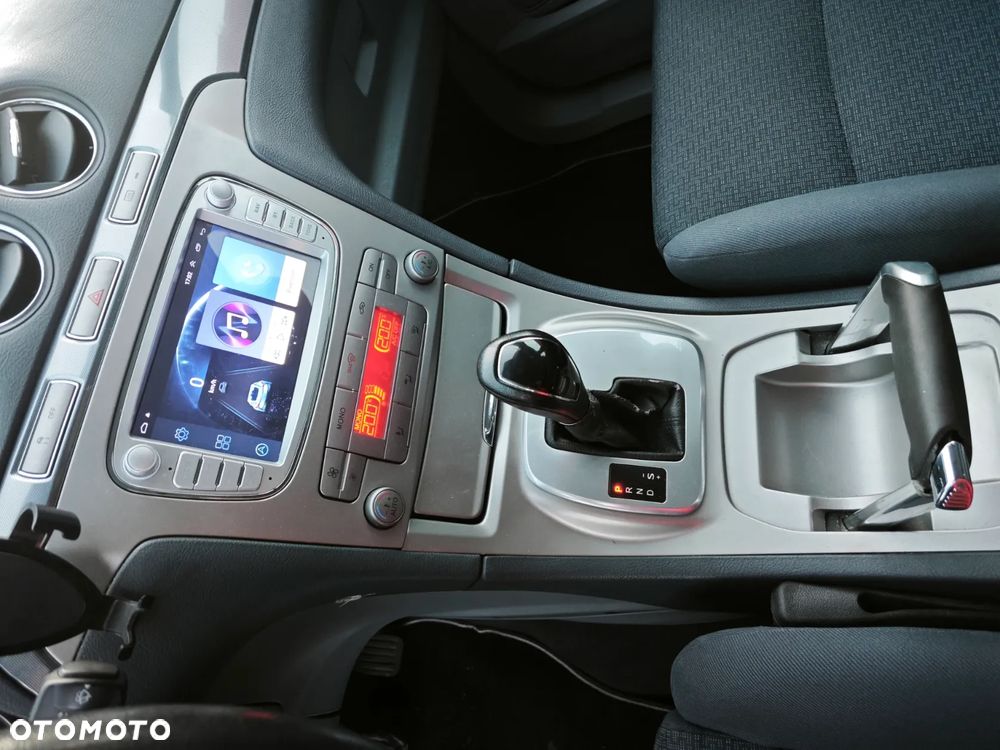 Ford S-Max 2.3 Trend - 11