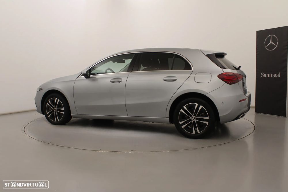 Mercedes-Benz A 250 e - 11