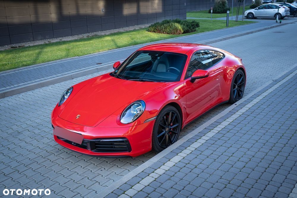 Porsche 911 Carrera 4S - 7