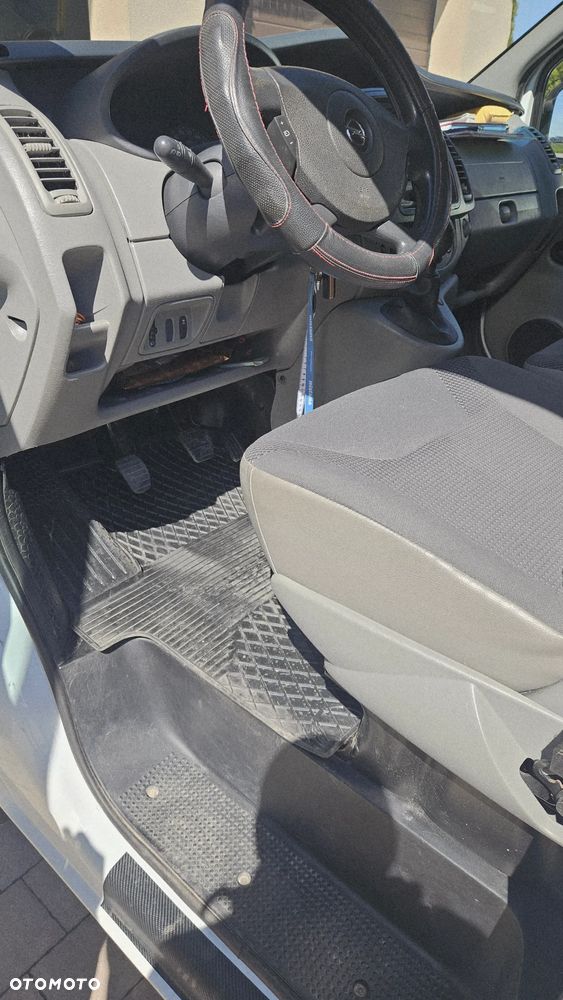 Opel Vivaro ECO FLEX 2.0 diesel - 24