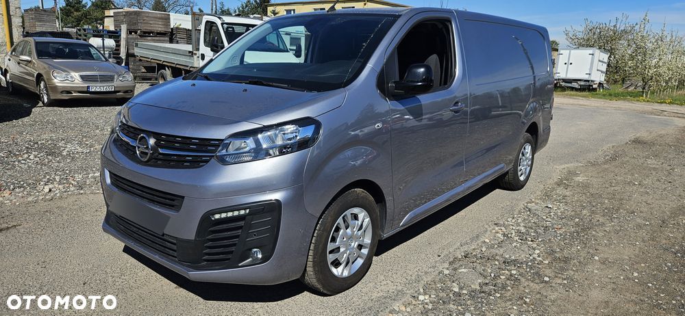 Opel Vivaro - 1